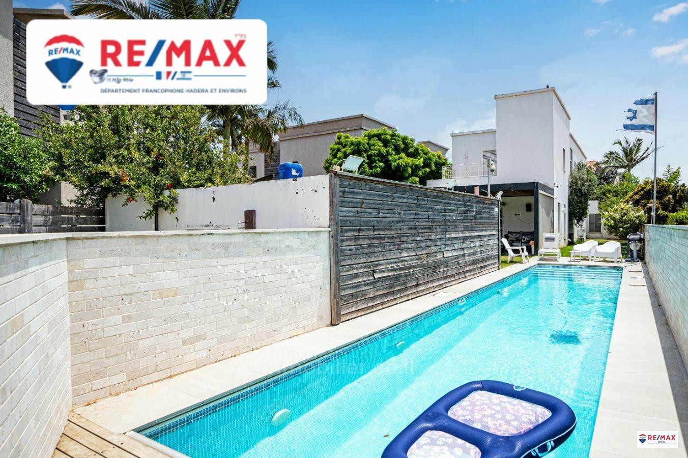 Casarão 7 cômodos Hadera Bairro Ha-Otsar 379-IBL-334