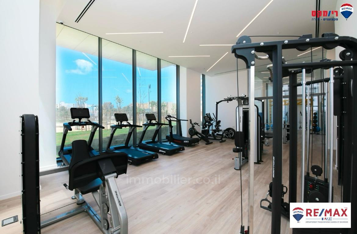 Apartamento 3 cômodos Hadera Hahof Halavan 379-IBL-353