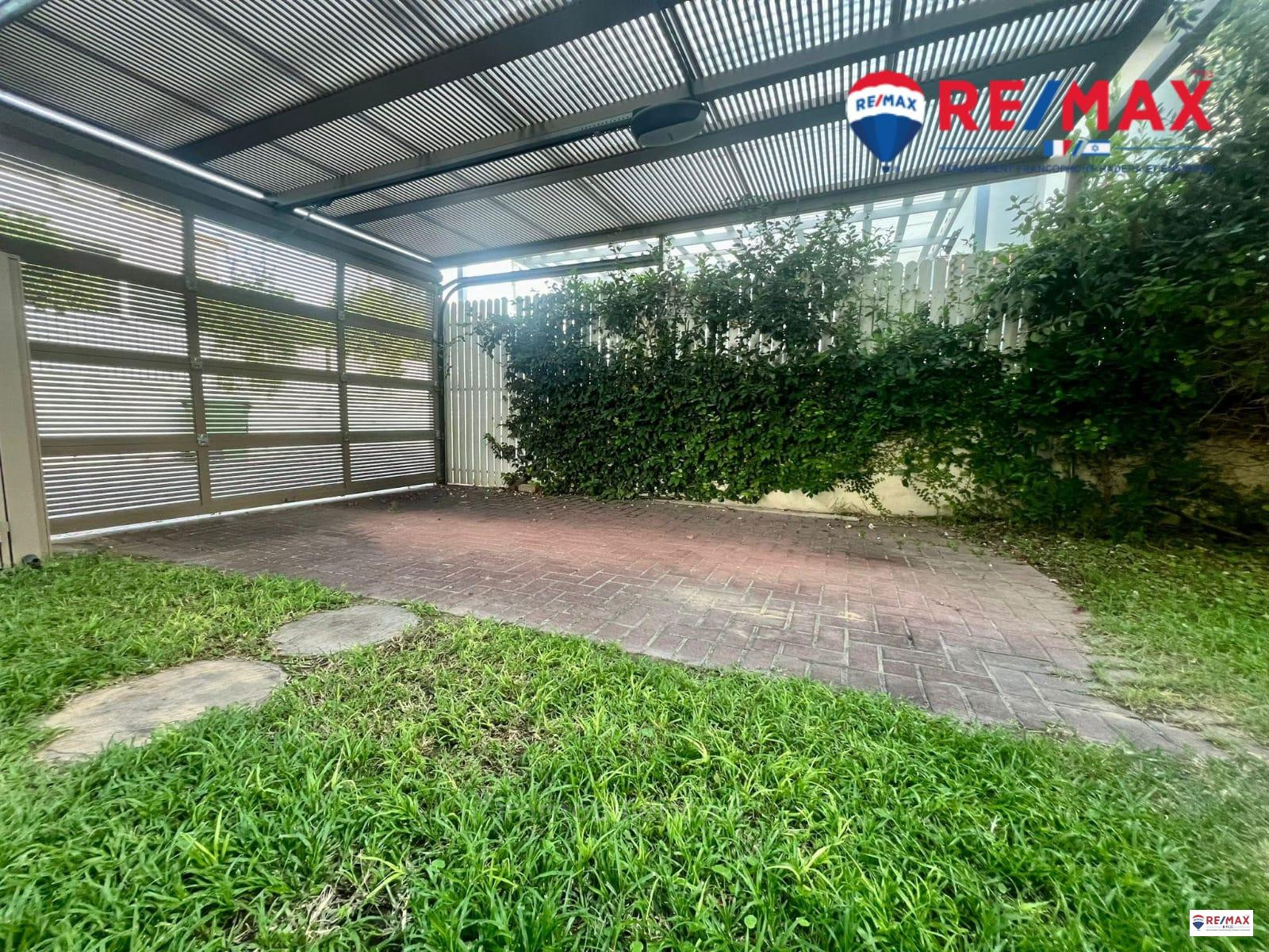 Casa de campo 5.5 cômodos Hadera weitzman 379-IBL-359