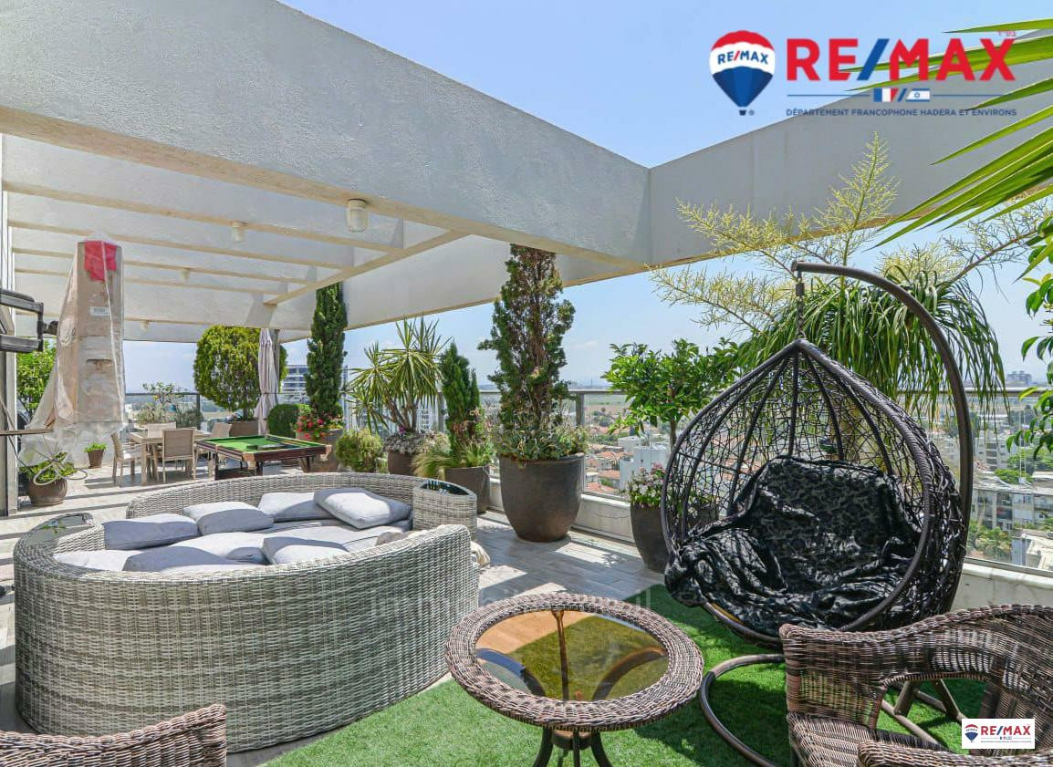 Cobertura 5 cômodos Hadera Centro da cidade 379-IBL-370