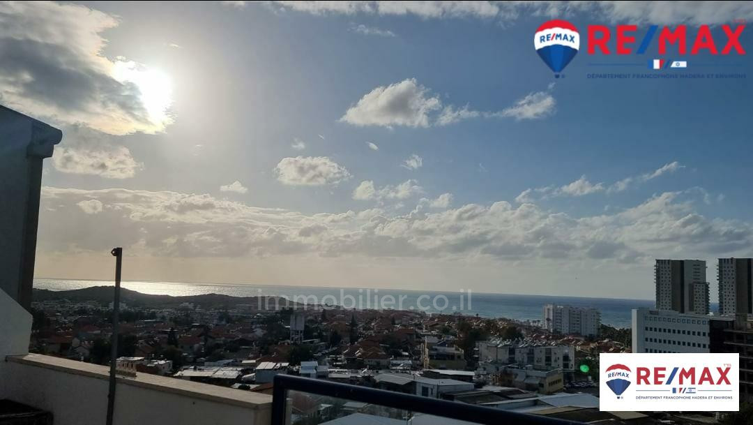 Duplex 4 cômodos Hadera Givat olga 379-IBL-371