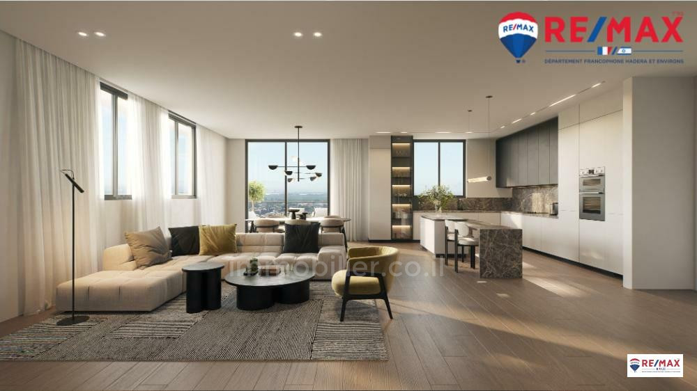 Apartamento 3 cômodos Hadera Bairro do Parque 379-IBL-372