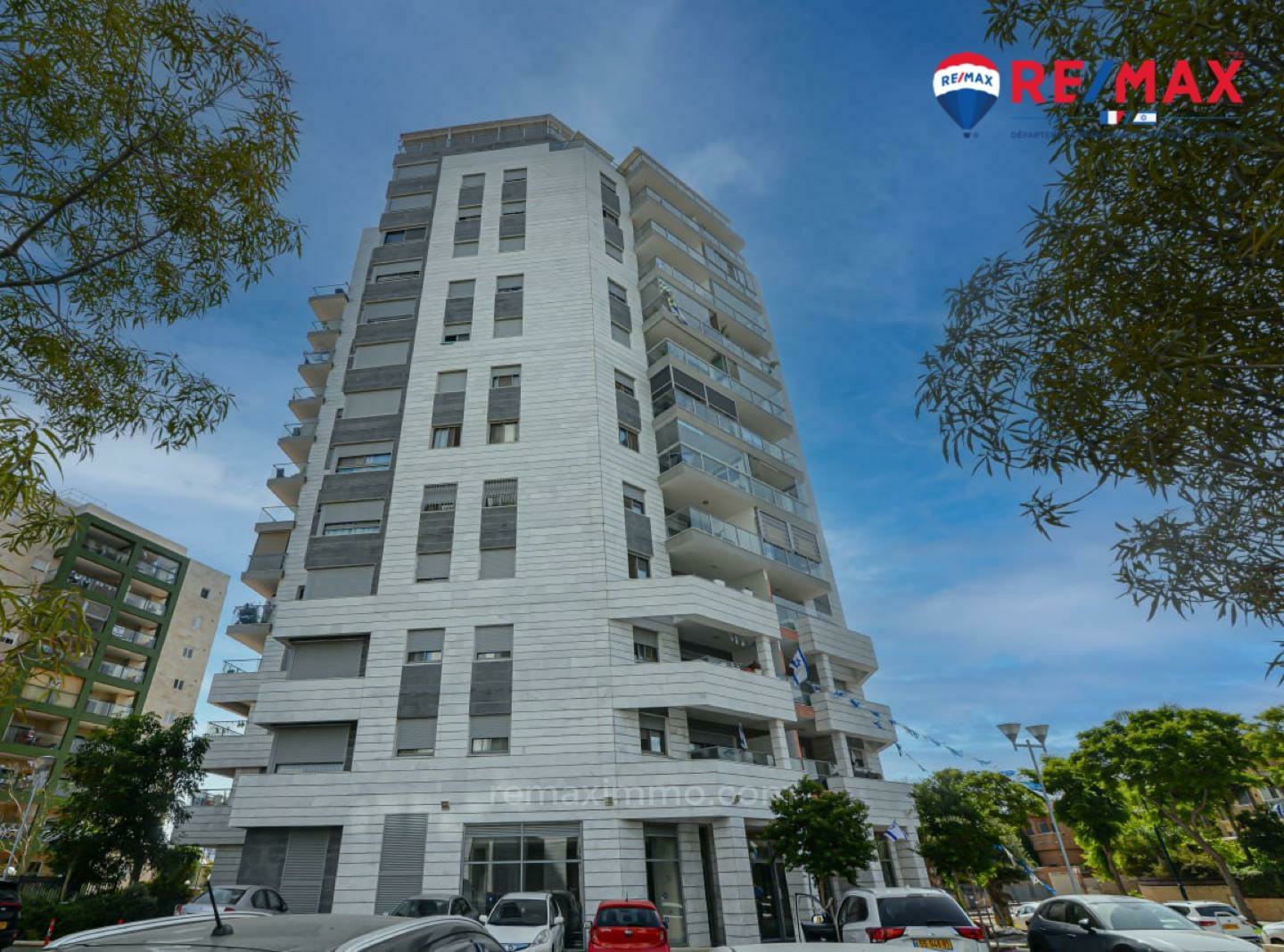 Cobertura 5 cômodos Hadera Bairro Nissan 379-IBL-386