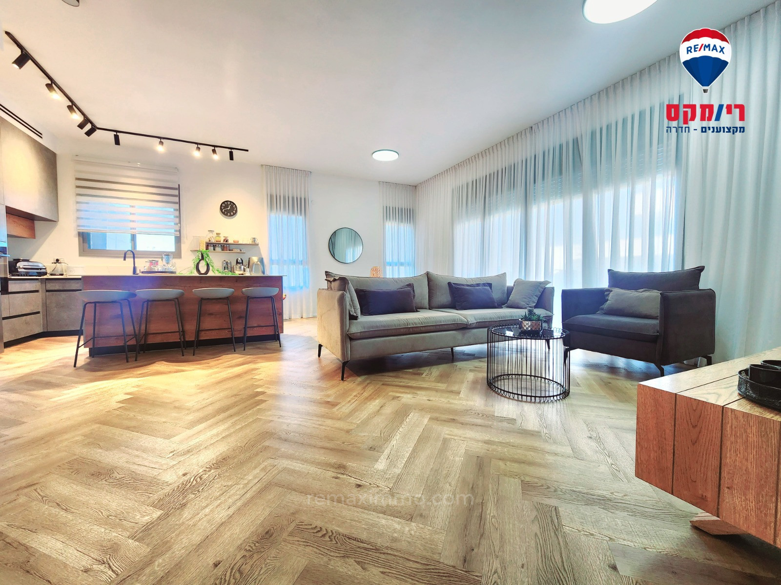 Cobertura 5 cômodos Hadera Centro da cidade 379-IBL-390