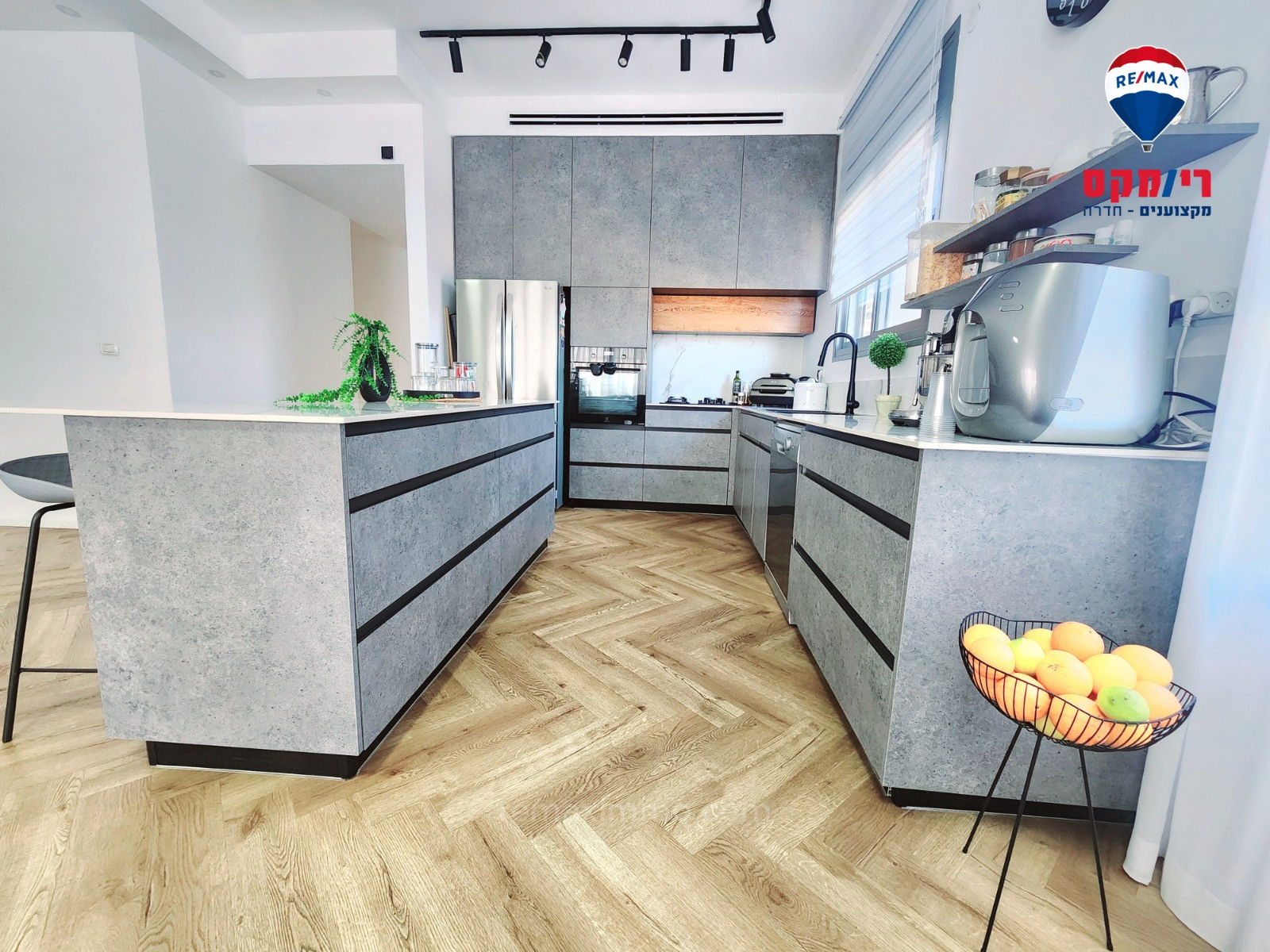 Cobertura 5 cômodos Hadera Centro da cidade 379-IBL-390