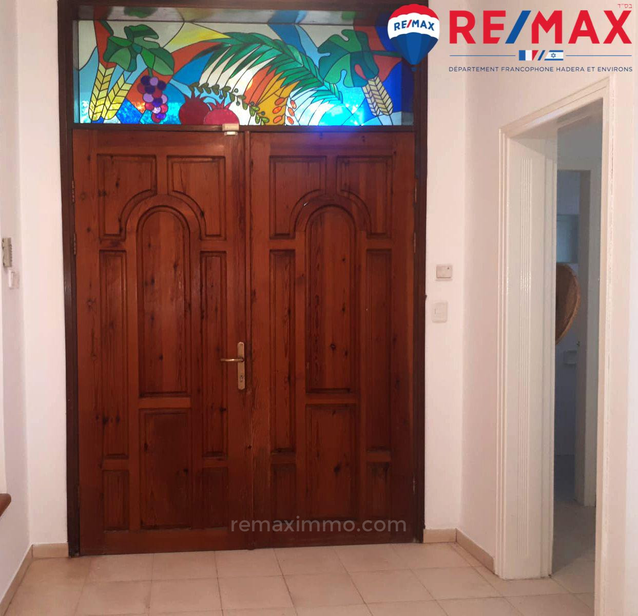 Casarão 6 cômodos Hadera brandes 379-IBL-399