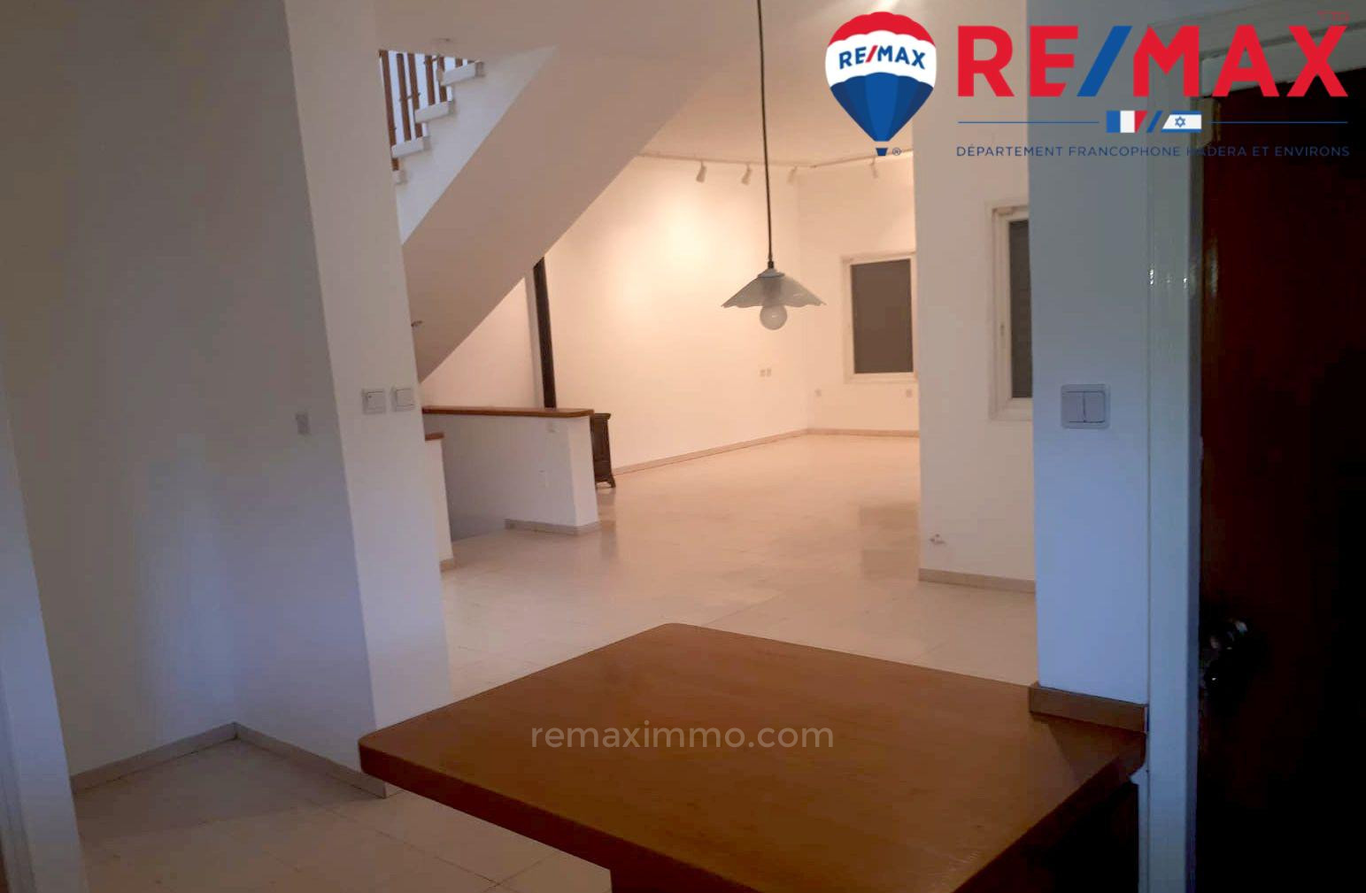 Casarão 6 cômodos Hadera brandes 379-IBL-399