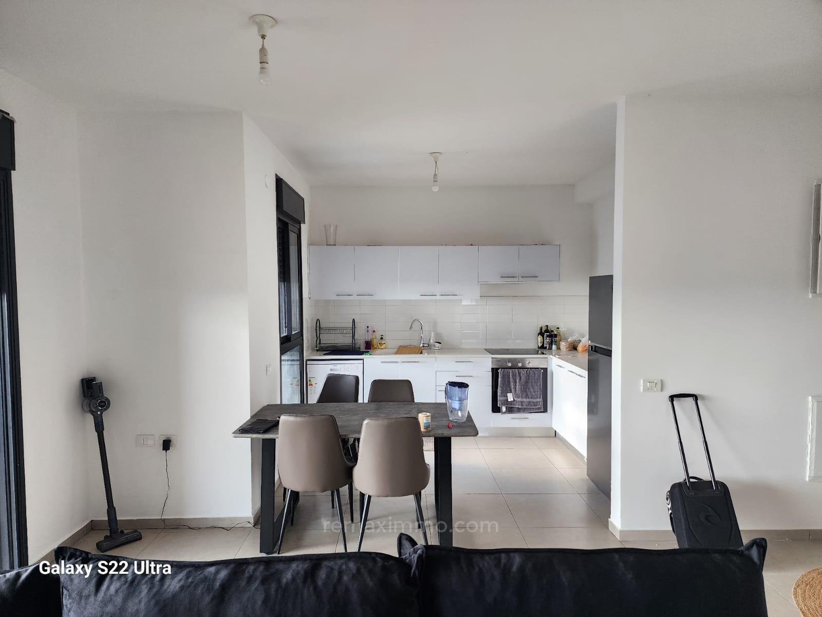 Apartamento 4 cômodos Hadera Centro da cidade 379-IBL-402