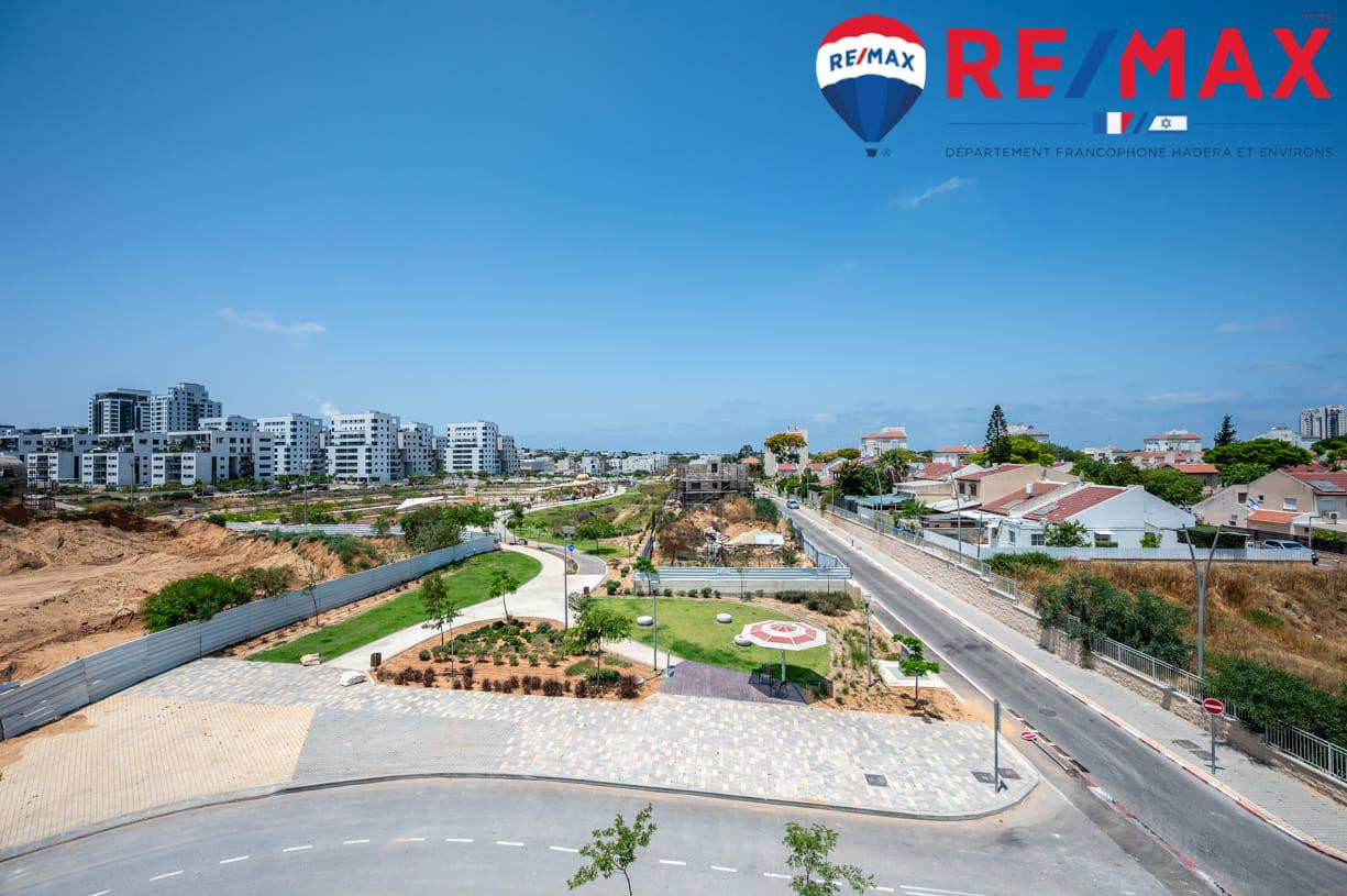 Cobertura 5 cômodos Or akiva Or akiva 379-IBL-409