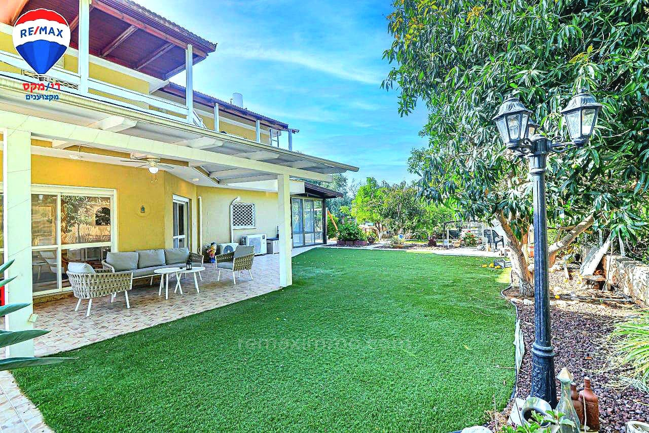 Casa de campo 7 cômodos Hadera brandes 379-IBL-413