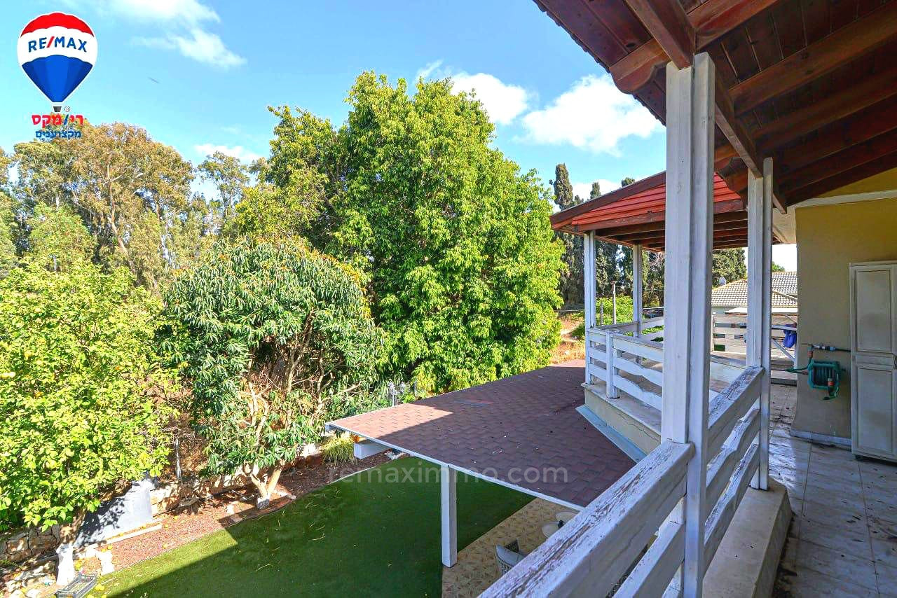 Casa de campo 7 cômodos Hadera brandes 379-IBL-413