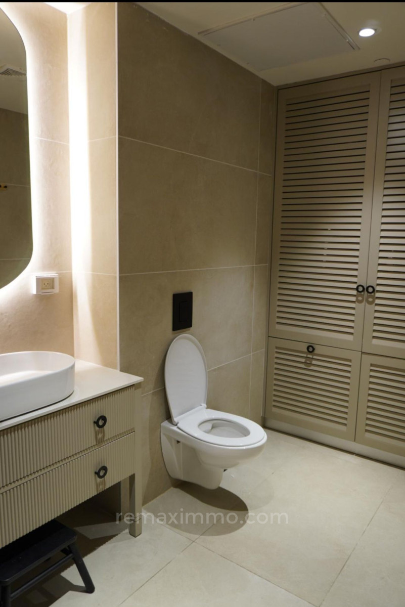 Apartamento 4 cômodos Hadera Centro da cidade 379-IBL-420