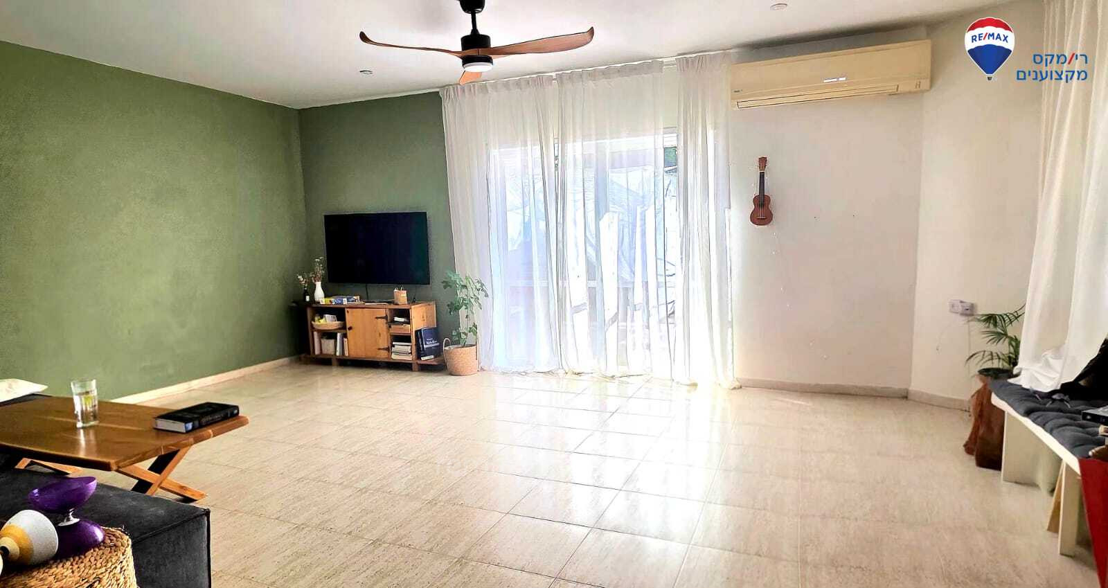 Casa de campo 5.5 cômodos Hadera Bairro Nissan 379-IBL-431