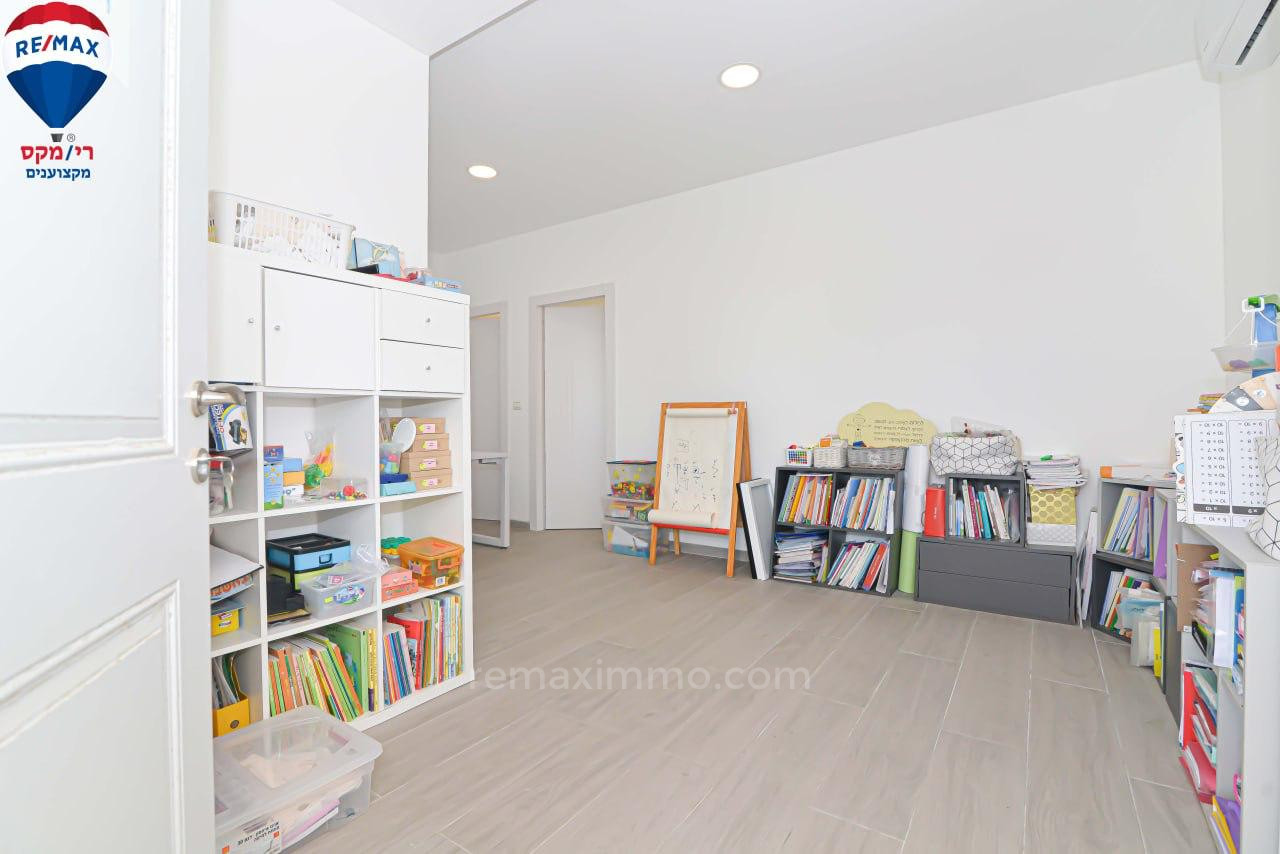 Casa de campo 7 cômodos Hadera Bairro do Parque 379-IBL-434