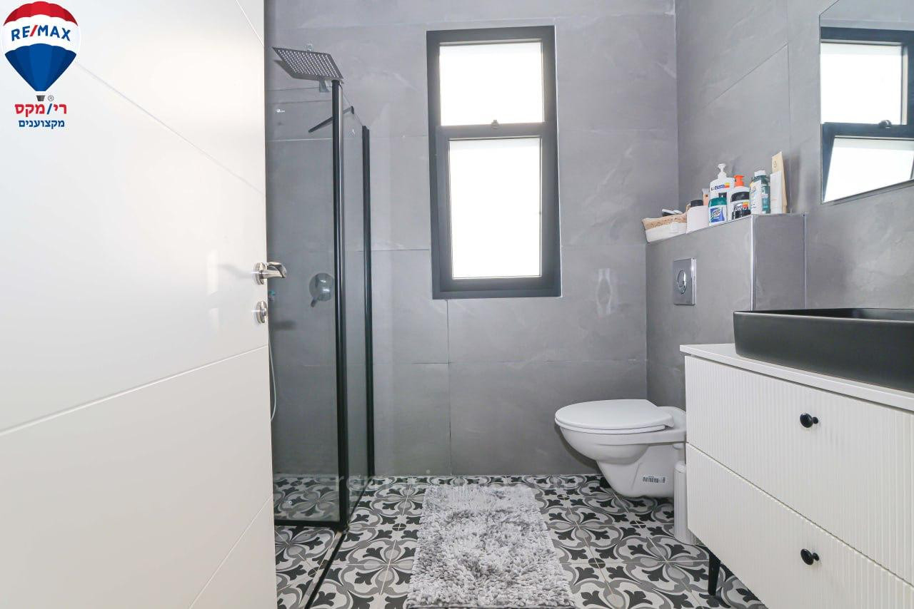 Casa de campo 7 cômodos Hadera Bairro do Parque 379-IBL-434