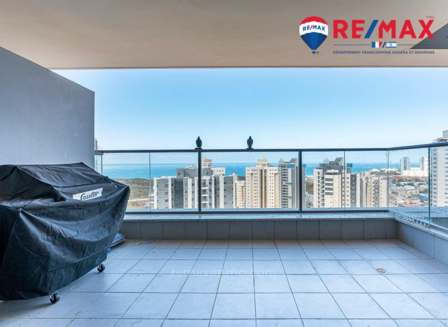 Apartamento 5 cômodos Hadera Ein a Yam 379-IBL-439