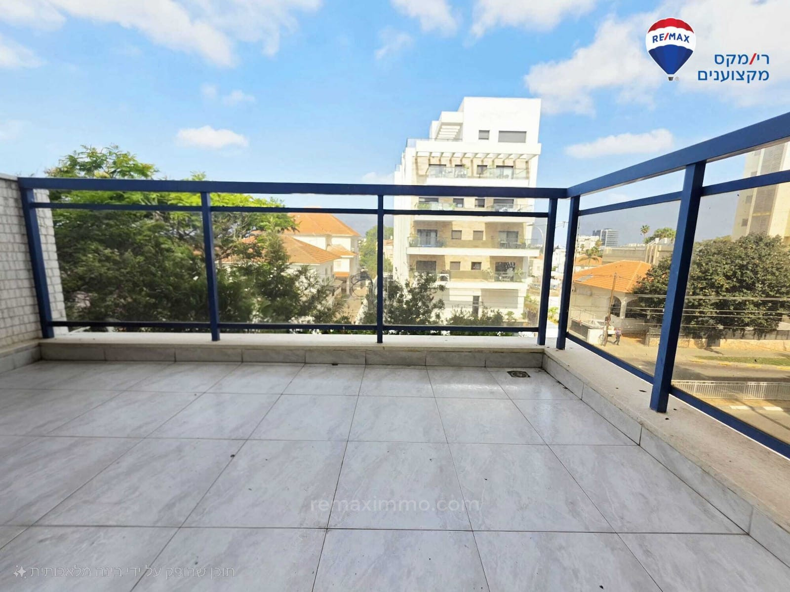 Apartamento 4 cômodos Hadera bialik 379-IBL-441