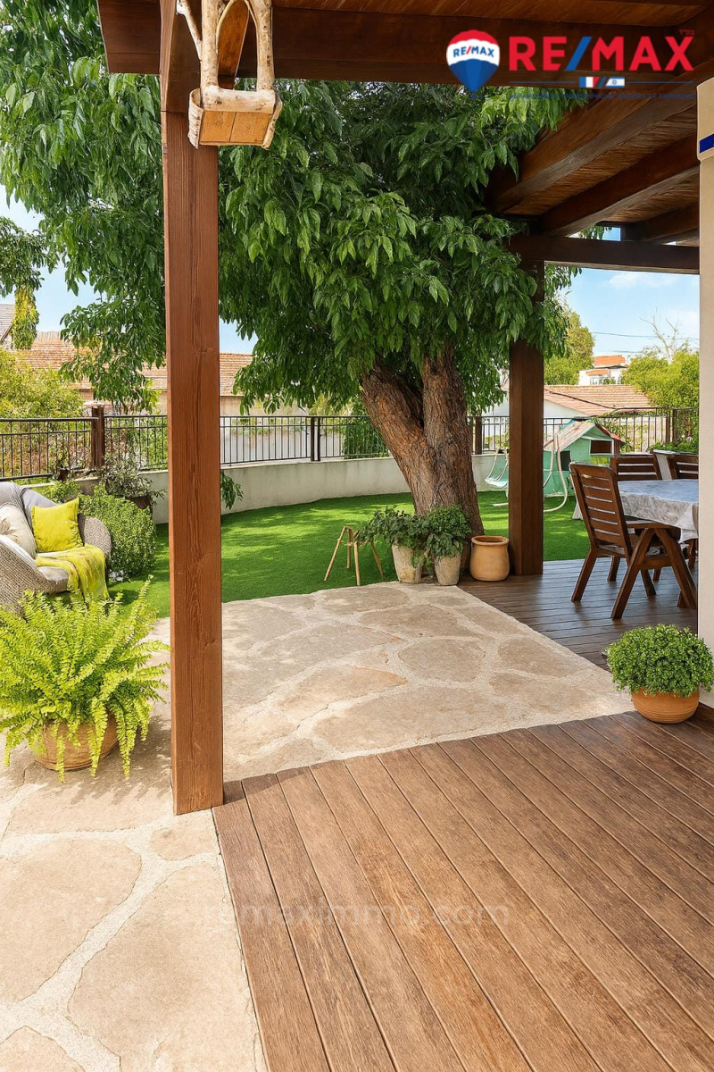 Casa de campo 5 cômodos Hadera Centro da cidade 379-IBL-446