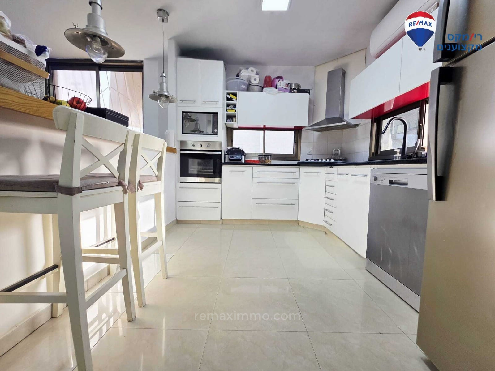 Duplex 6 cômodos Hadera Centro da cidade 379-IBL-449