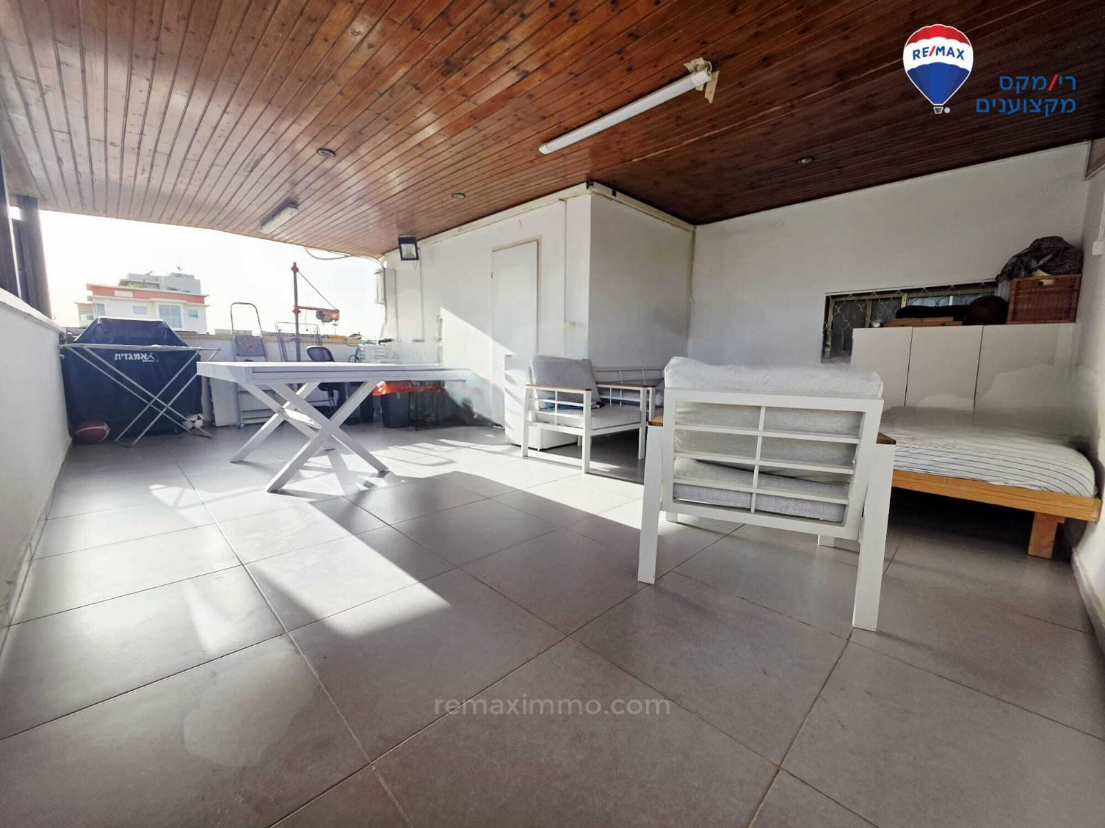 Duplex 6 cômodos Hadera Centro da cidade 379-IBL-449