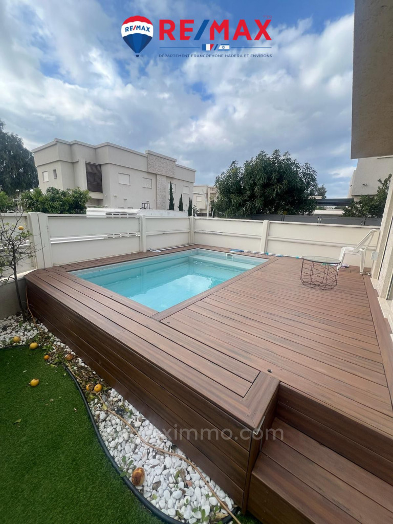 Casa de campo 5 cômodos Hadera neve haim 379-IBL-450