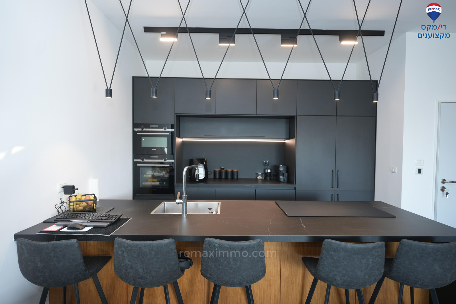 Duplex-Cobertura 3 cômodos Hadera Givat olga 379-IBL-455