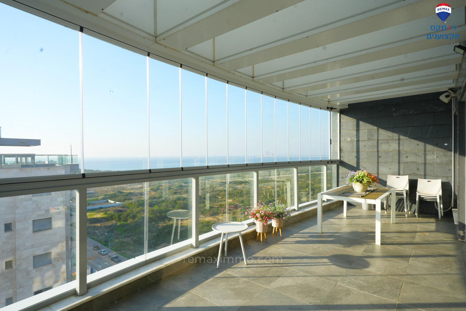 Duplex-Cobertura 3 cômodos Hadera Givat olga 379-IBL-455