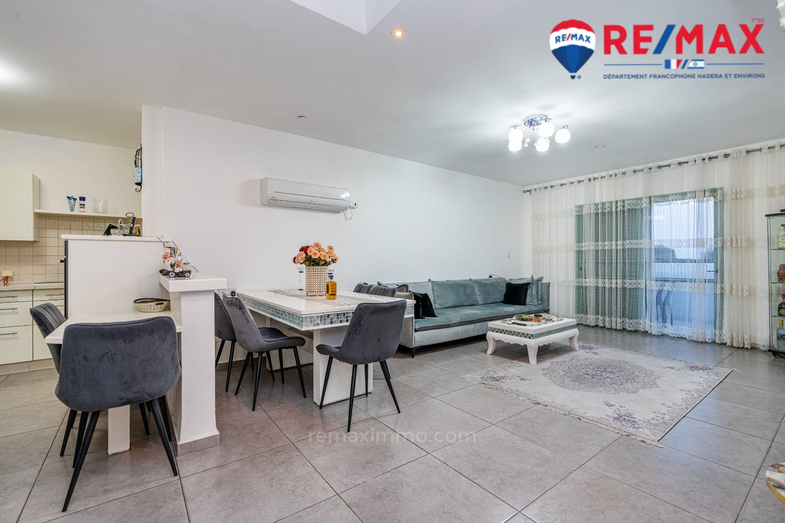 Duplex-Cobertura 4 cômodos Hadera Centro da cidade 379-IBL-457