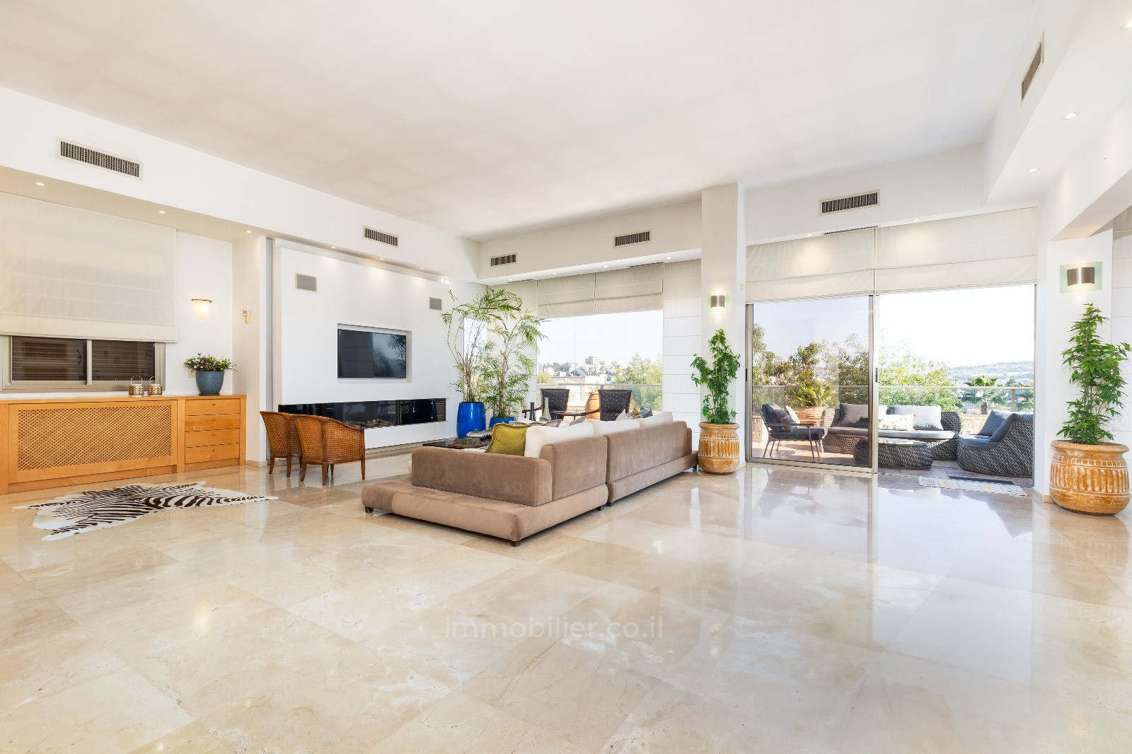 Casarão 5 cômodos Jerusalém Beit Vagan 424-IBL-322