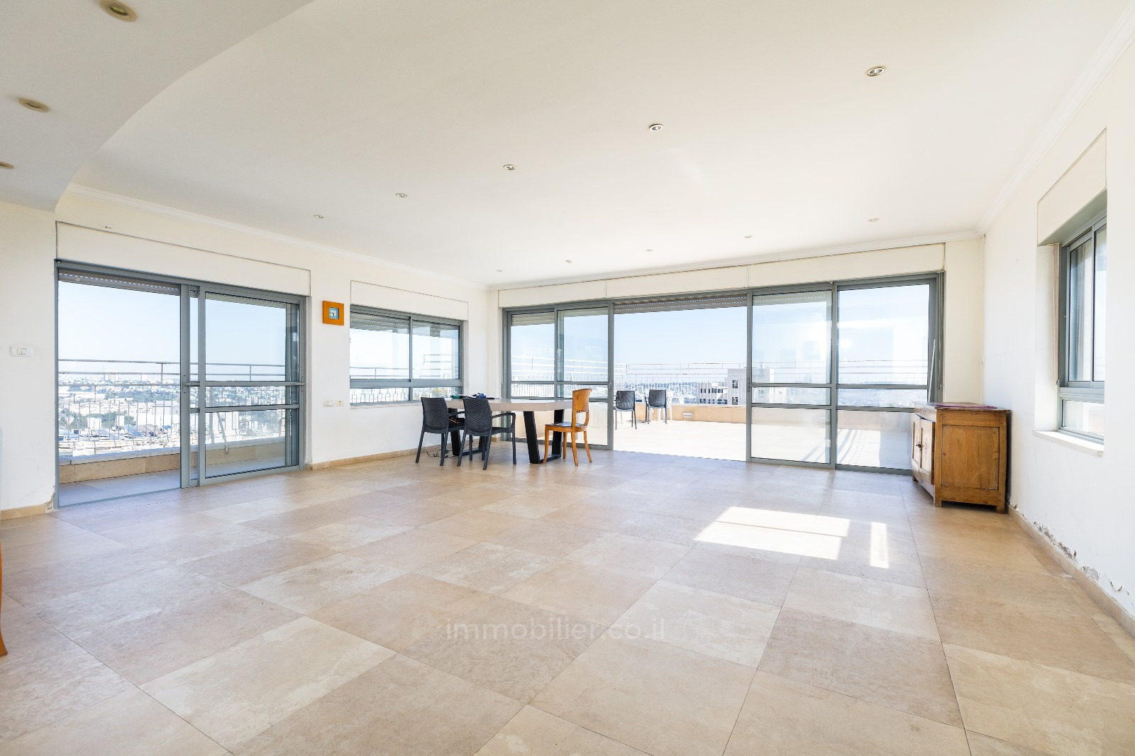 Cobertura 5 cômodos Jerusalém Beit Vagan 424-IBL-331