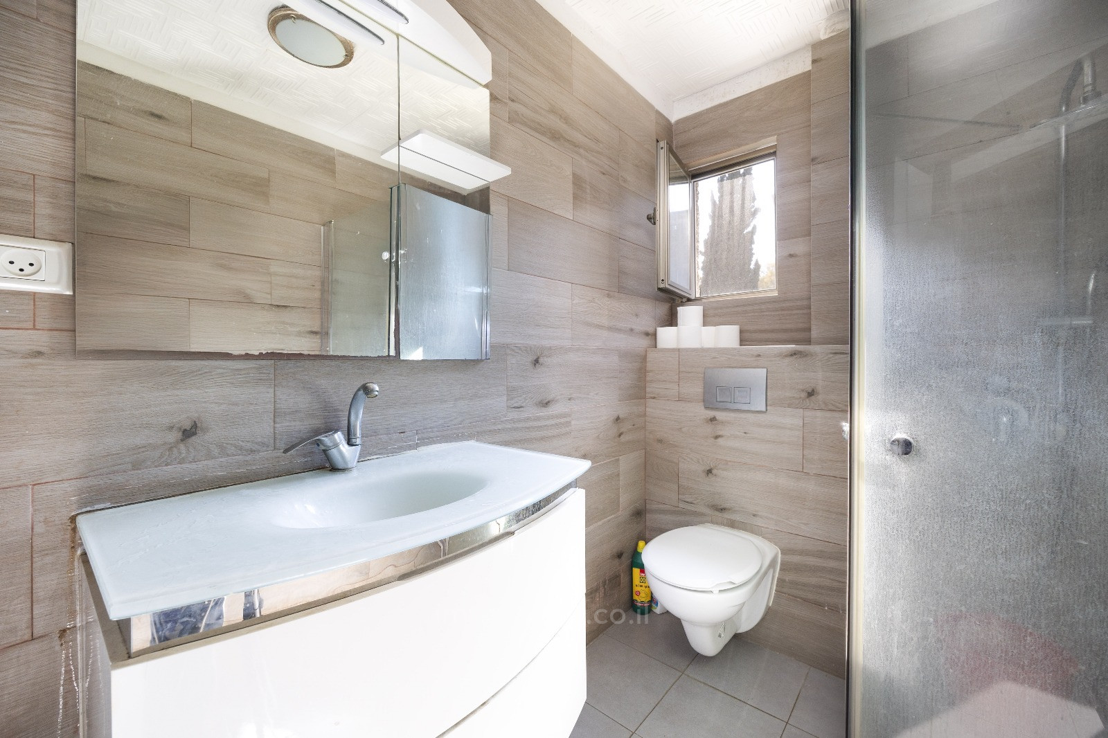 Apartamento 3 cômodos Jerusalém Bet Hakerem 424-IBL-358