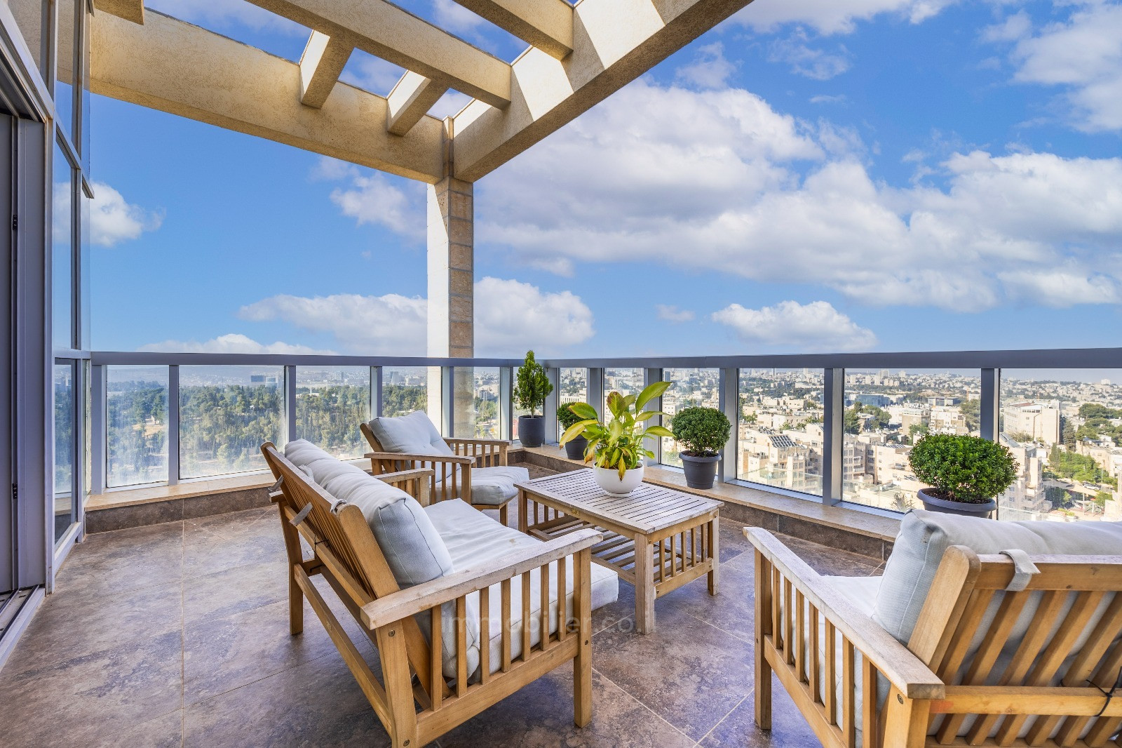 Cobertura 5 cômodos Jerusalém Beit Vagan 424-IBL-368