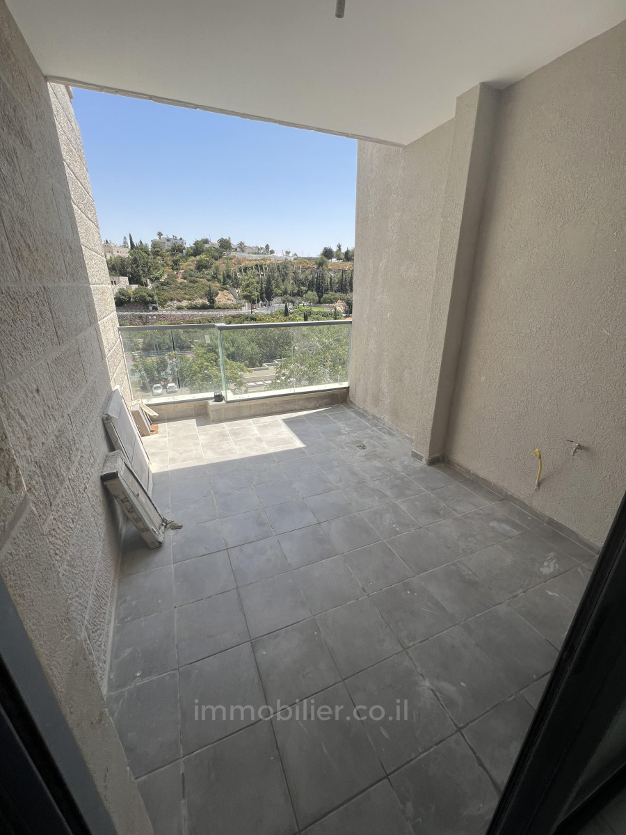 Apartamento 3 cômodos Jerusalém Kiryat Yovel 424-IBL-371
