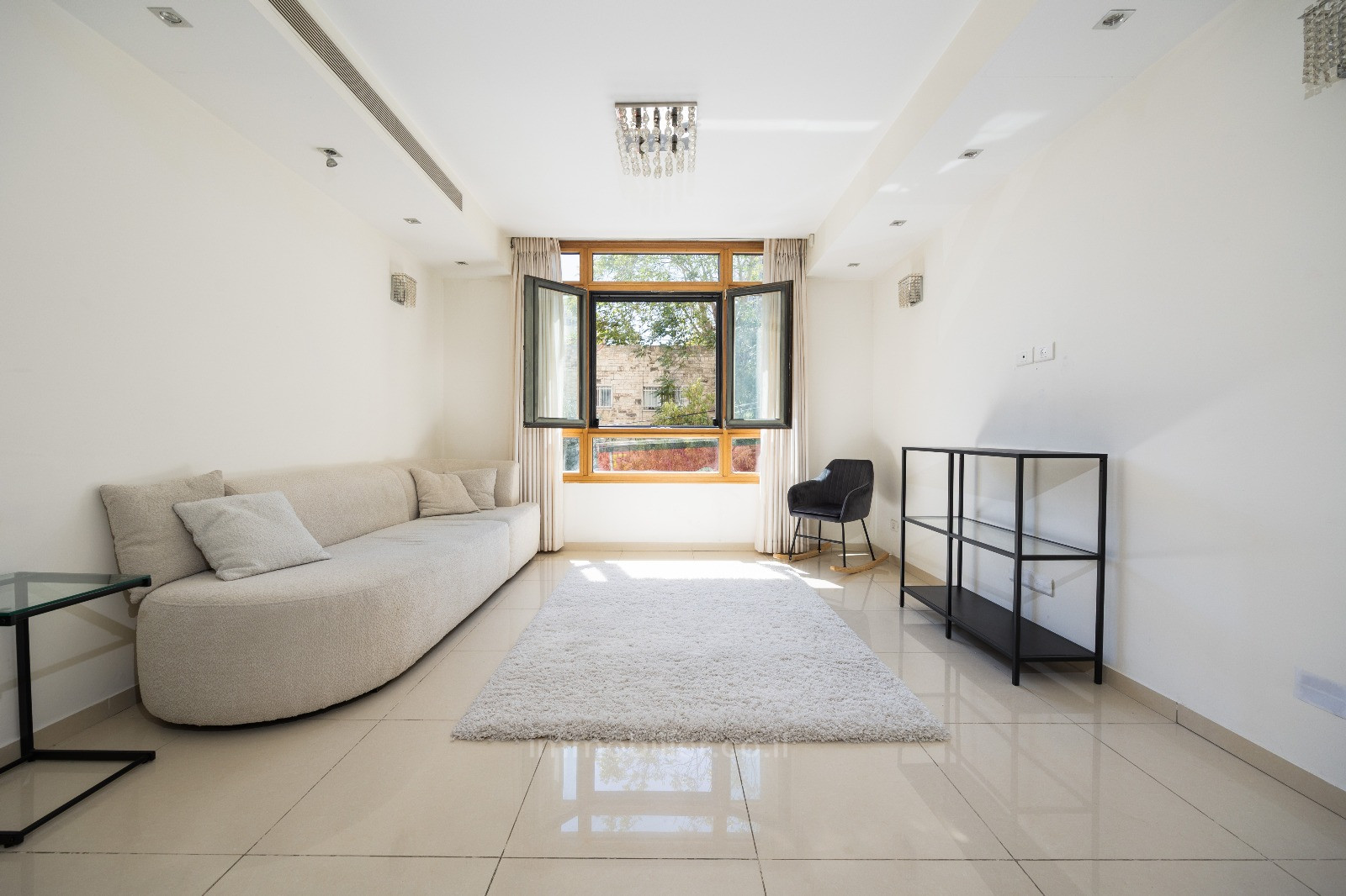 Apartamento 3 cômodos Jerusalém Centro da cidade 424-IBL-373