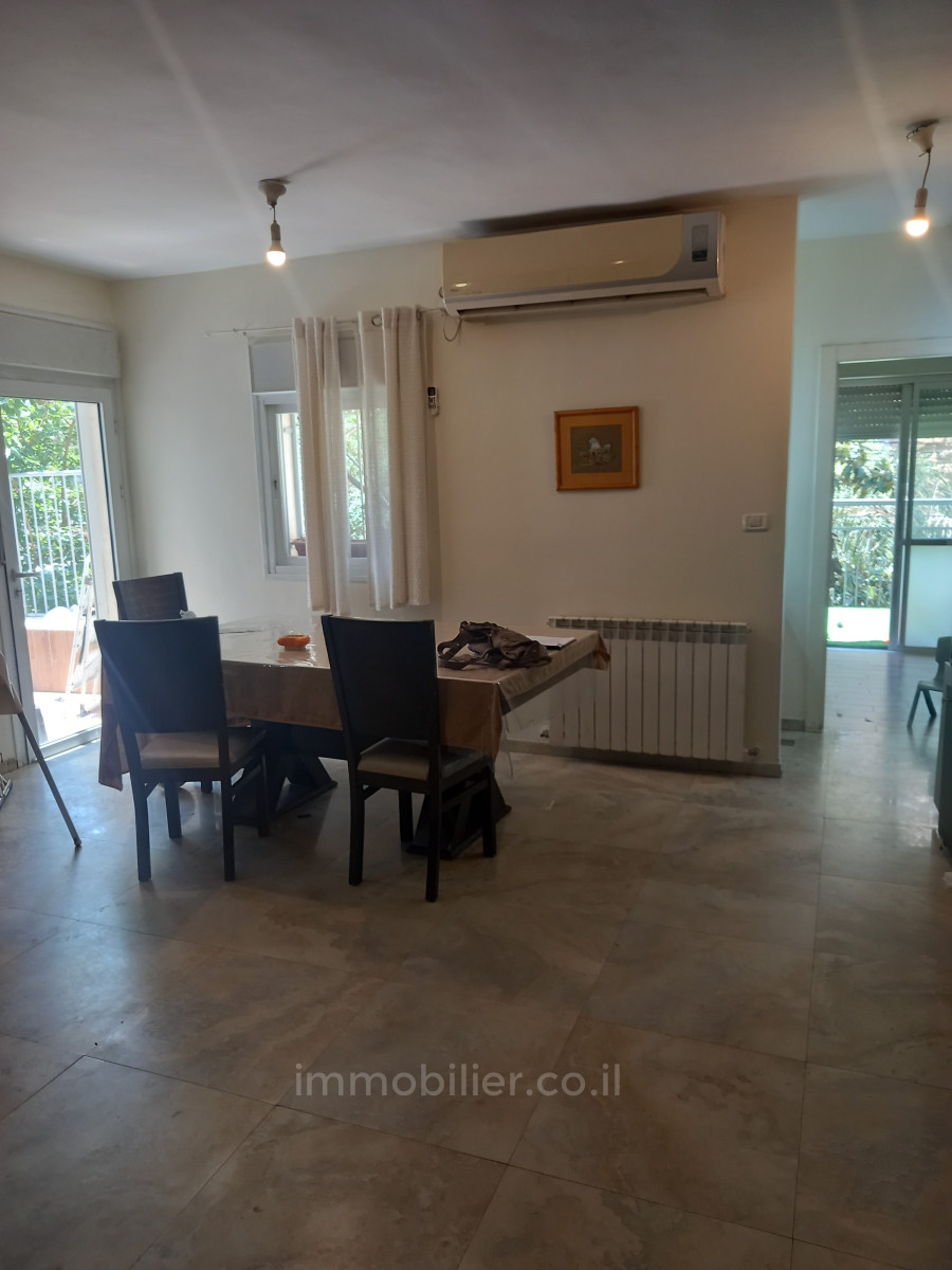 Apartamento 5 cômodos Jerusalém Beit Vagan 427-IBL-605
