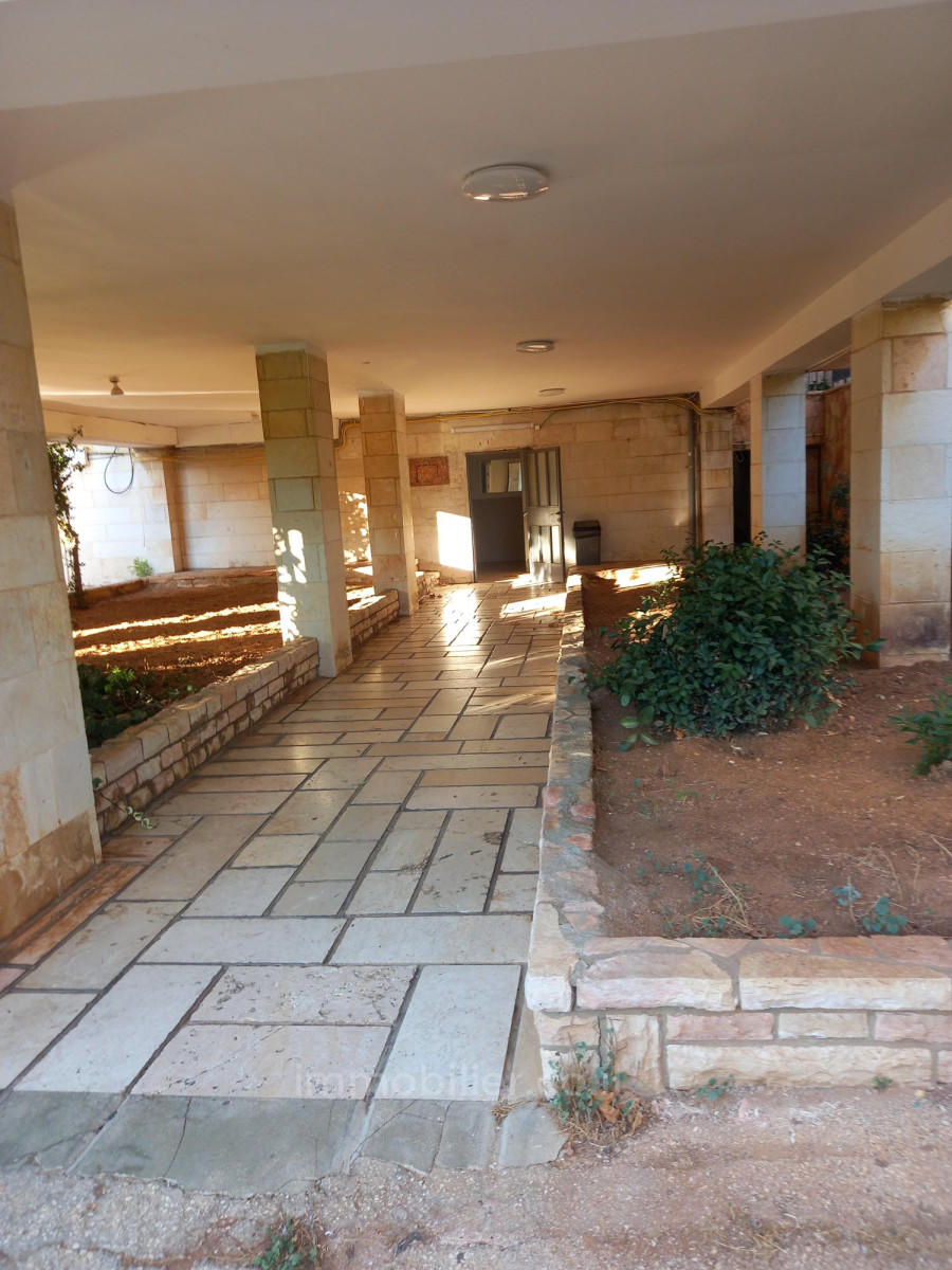 Apartamento 5.5 cômodos Jerusalém Beit Vagan 427-IBL-638