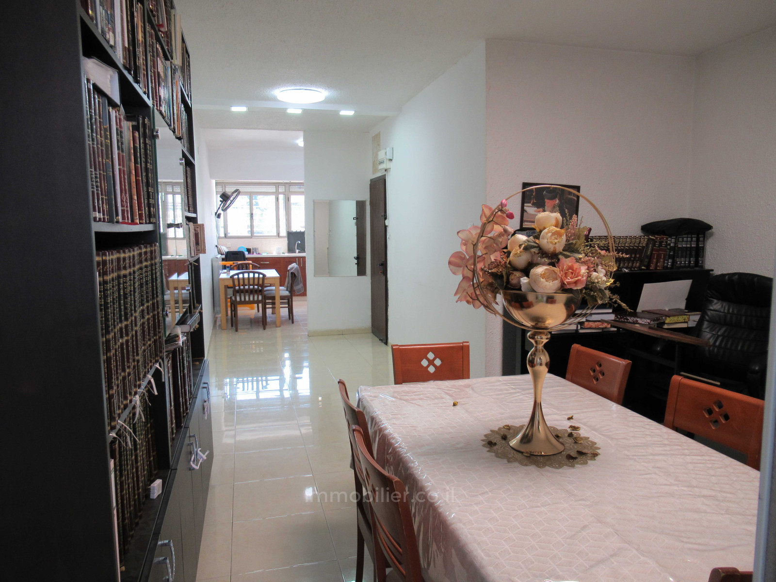 Apartamento 3 cômodos Jerusalém Beit Vagan 427-IBL-639