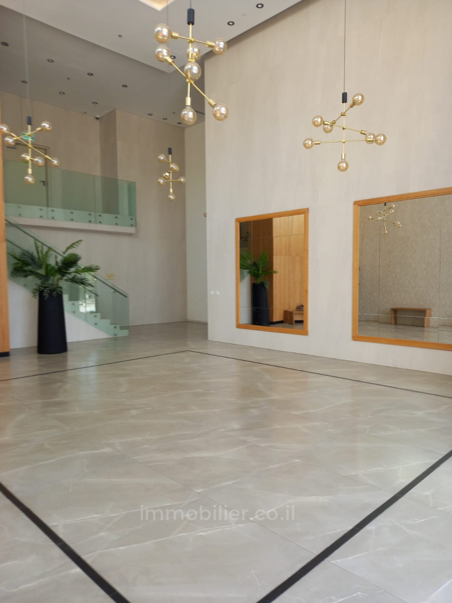 Cobertura 5 cômodos Jerusalém Beit Vagan 427-IBL-648