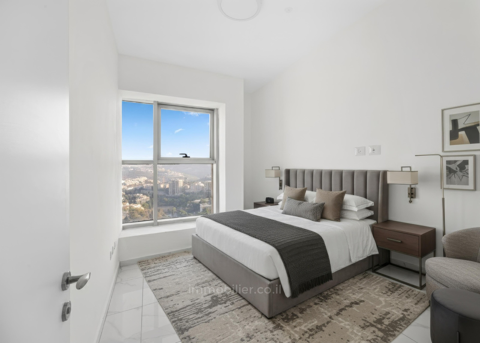 Cobertura 5 cômodos Jerusalém Kiryat Yovel 427-IBL-652