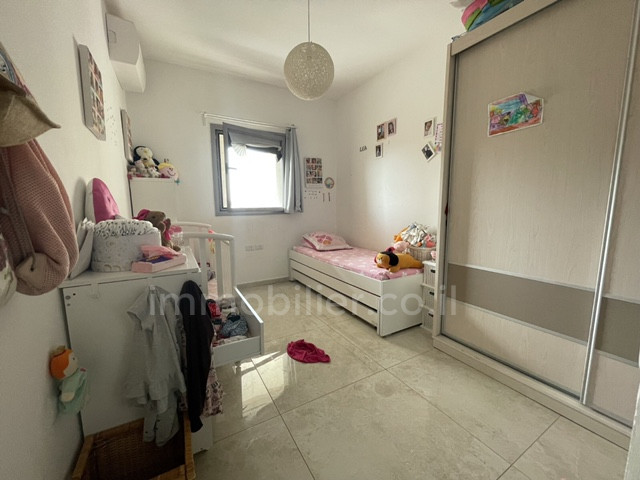 Apartamento 3 cômodos Jerusalém Beit Vagan 427-IBL-659