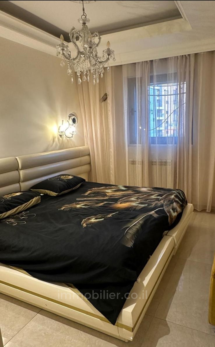 Apartamento 5 cômodos Jerusalém Givat Shaoul 427-IBL-660