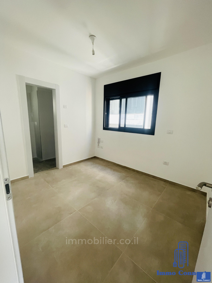 Apartamento 4 cômodos Bat yam Bat yam 440-IBL-393