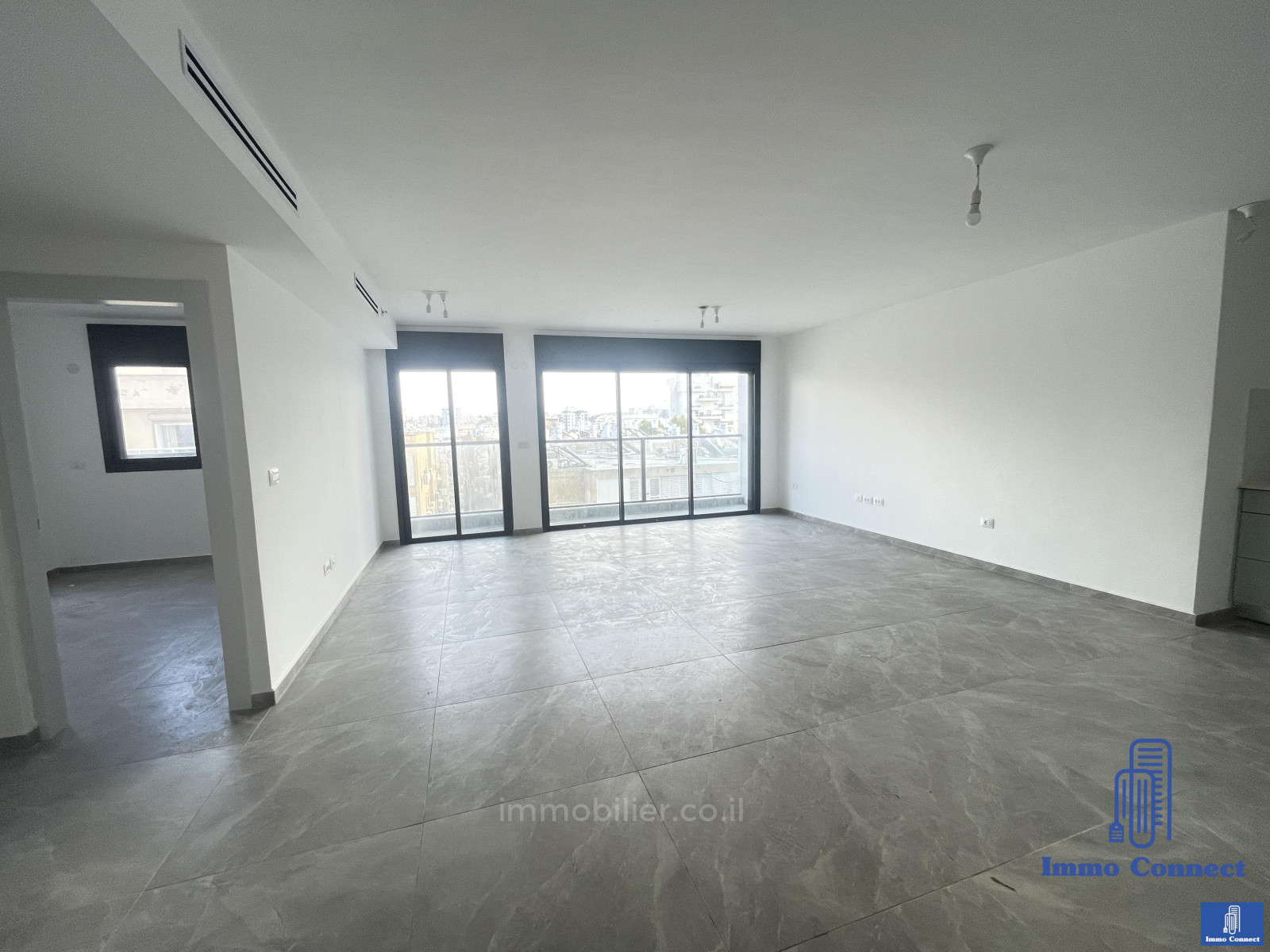 Casarão 4 cômodos Bat yam Bat yam 440-IBL-395