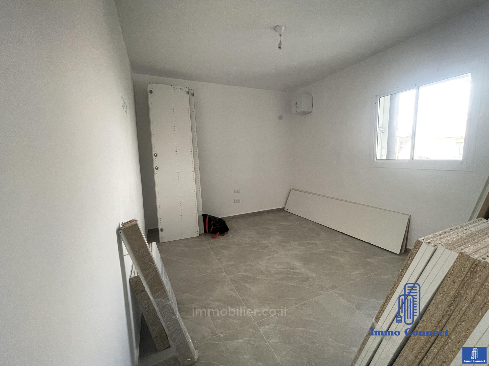 Casarão 4 cômodos Bat yam Bat yam 440-IBL-395