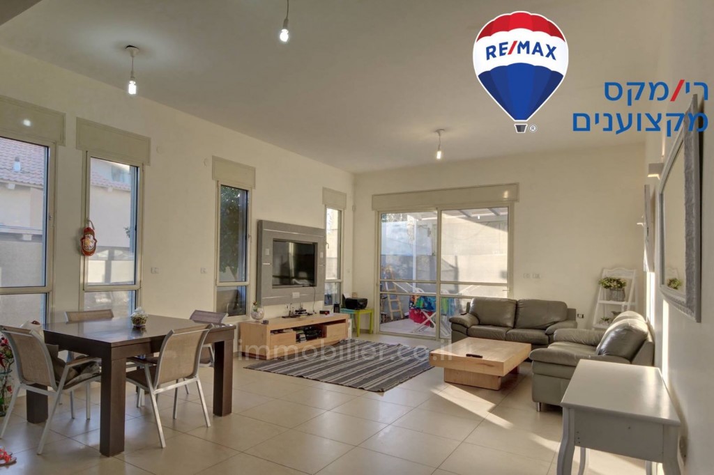 Casarão 5 cômodos Hadera beit eliezer 455-IBL-48