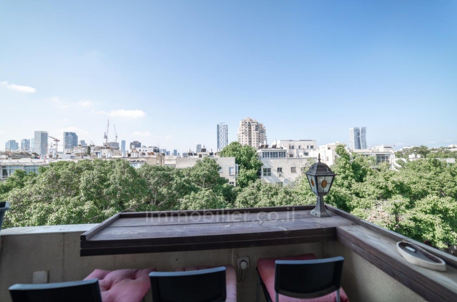 Duplex 3 cômodos Tel Aviv Hatsafon hayachan 457-IBL-1093