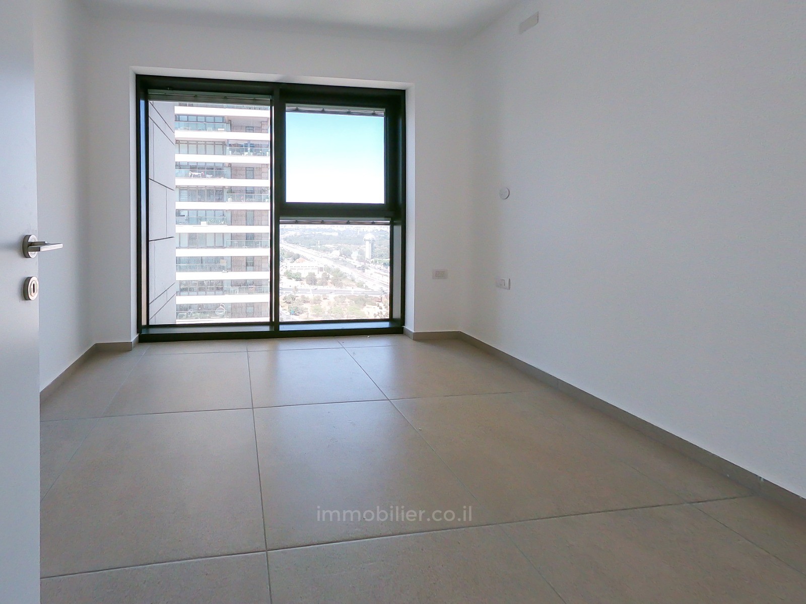 Apartamento 5 cômodos Tel Aviv Park Tzameret 457-IBL-1111