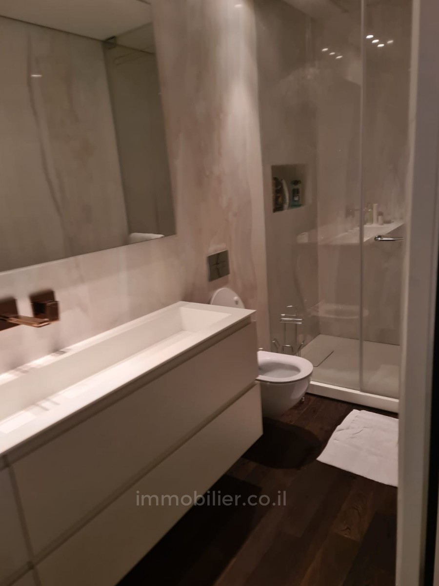 Apartamento 5 cômodos Tel Aviv Sarona 457-IBL-1122