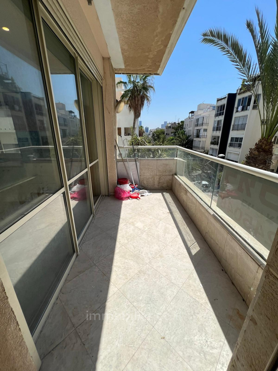 Apartamento 4 cômodos Tel Aviv Centro da cidade 457-IBL-1137