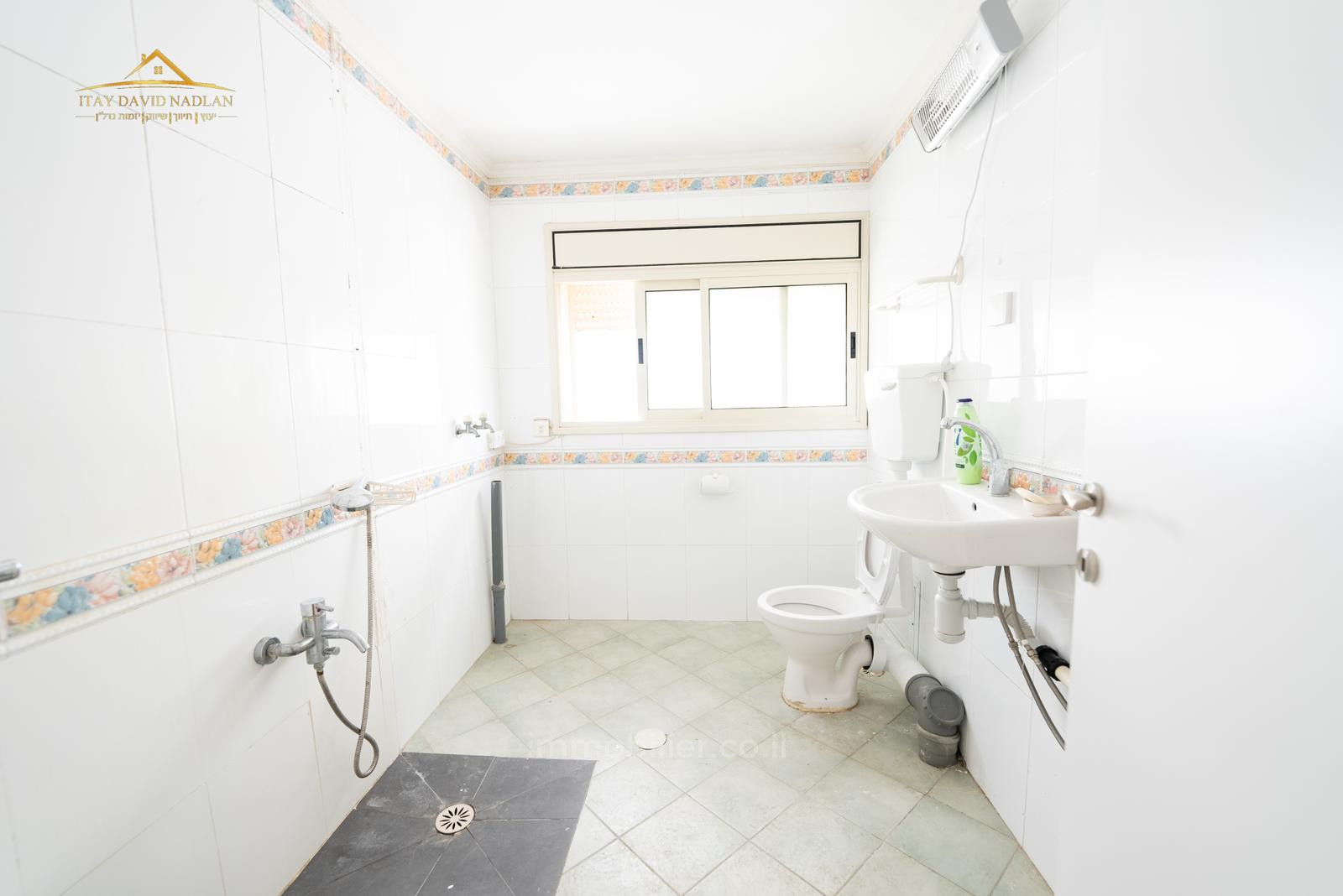 Apartamento 4 cômodos Tel Aviv Centro da cidade 457-IBL-1137